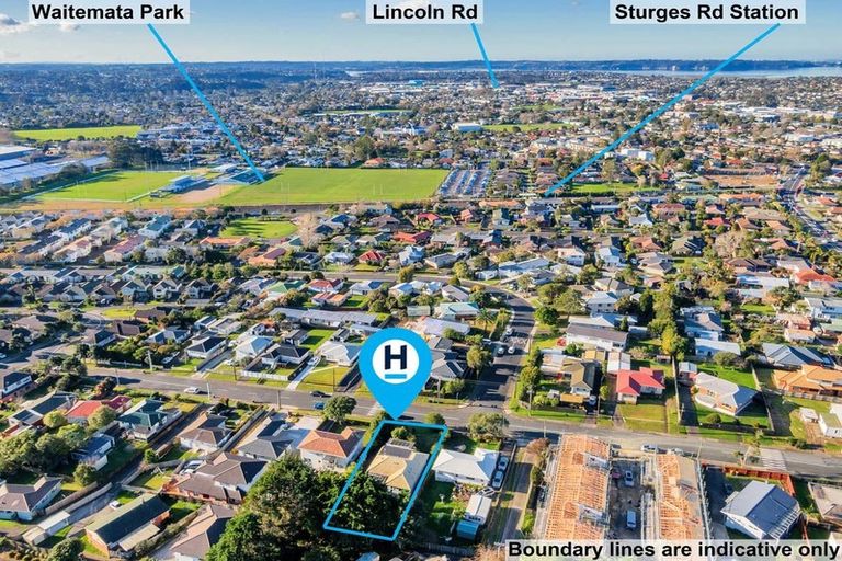 Photo of property in 14 Geordie Street, Henderson, Auckland, 0612