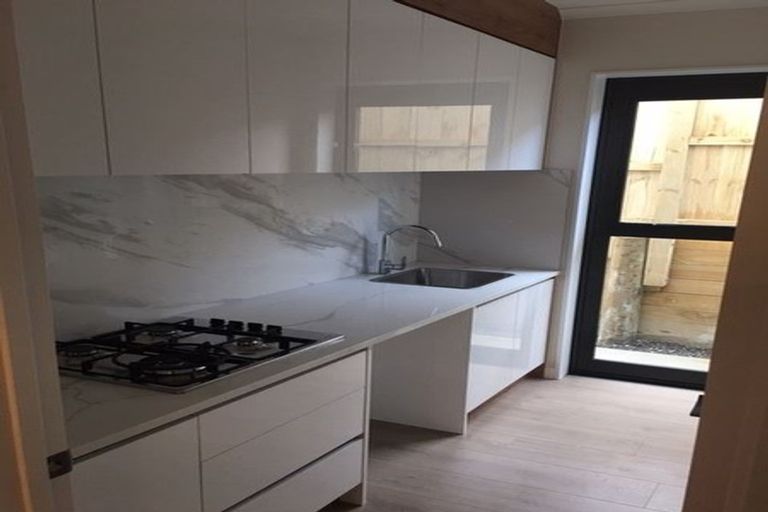 Photo of property in 30 Lime Hill Rise, Flat Bush, Auckland, 2019
