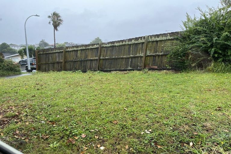 Photo of property in 1/13 Heron Place, Pakuranga Heights, Auckland, 2010