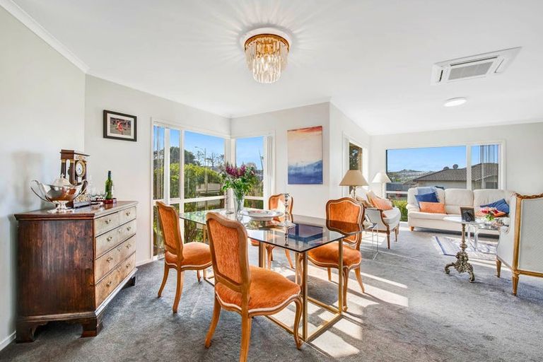 Photo of property in 1 Anchorite Way, Red Beach, 0932