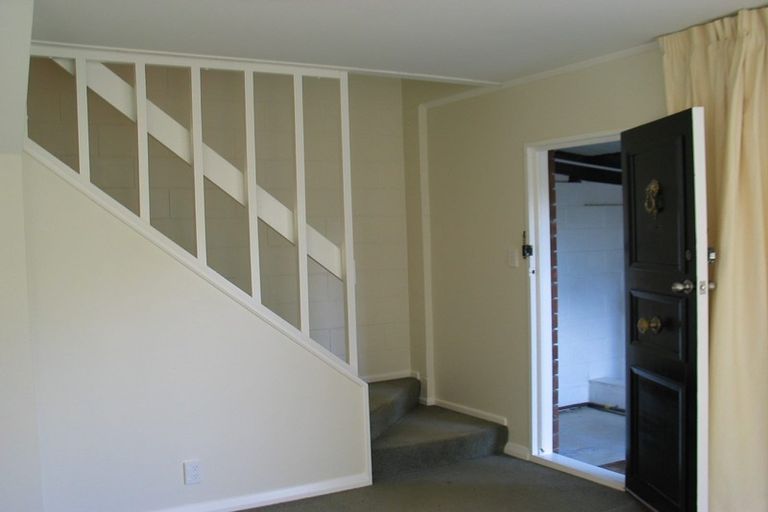 Photo of property in 70a Churton Drive, Churton Park, Wellington, 6037