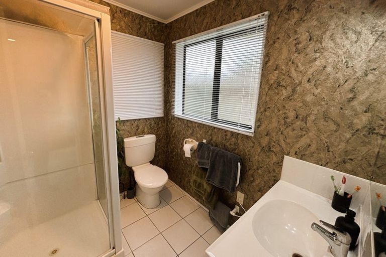 Photo of property in 33 College Drive, Paraparaumu, 5032