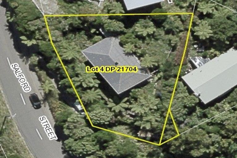 Photo of property in 79 Salford Street, Newlands, Wellington, 6037