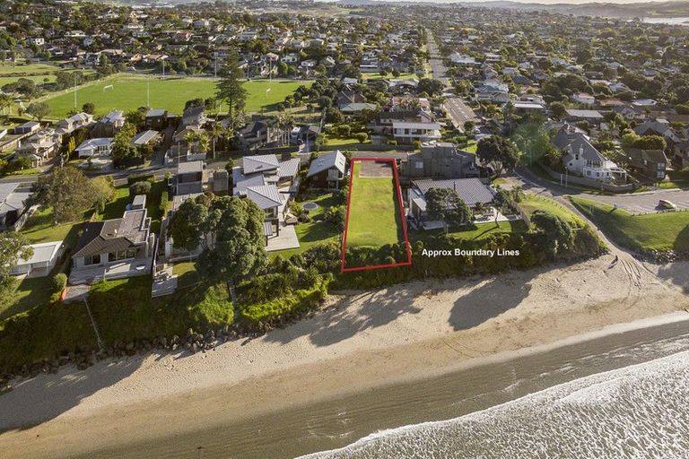 Photo of property in 4a Marellen Drive, Red Beach, 0932