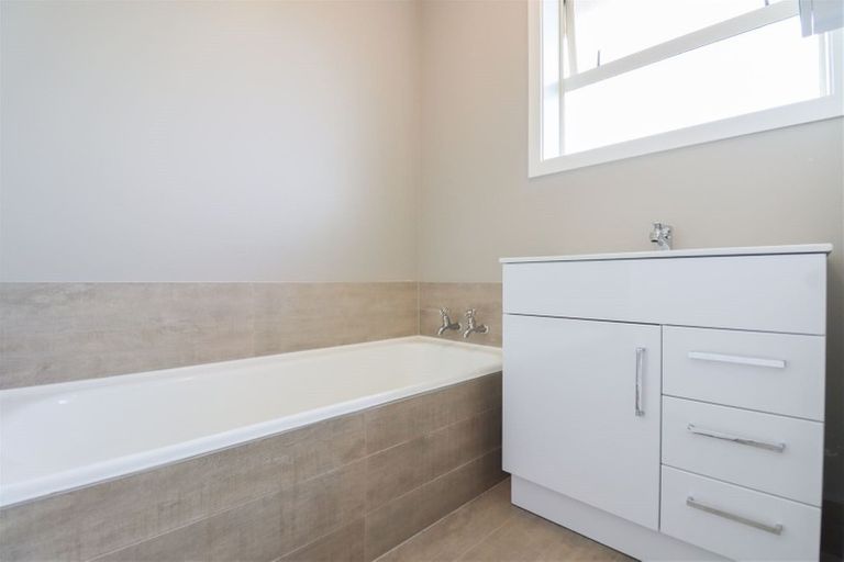 Photo of property in 14 Goulds Road, Marchwiel, Timaru, 7910