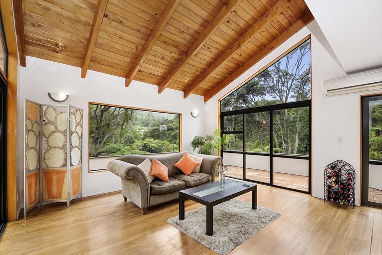 Photo of property in 366g Huia Road, Titirangi, Auckland, 0604
