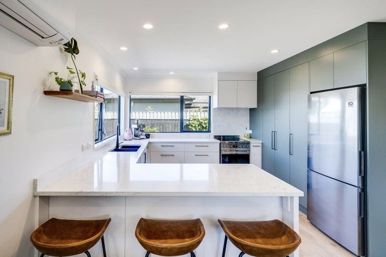 Photo of property in 152a Auckland Road, Greenmeadows, Napier, 4112