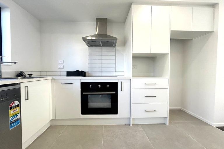 Photo of property in 4 Raupeti Lane, Henderson, 0612