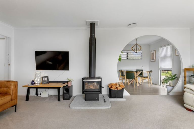 Photo of property in 93 Hyde Avenue, Richmond Heights, Taupo, 3330