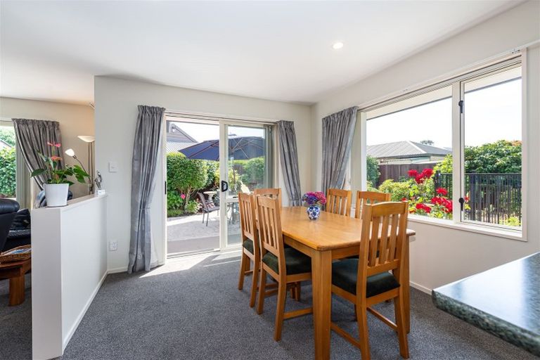 Photo of property in 50e Middlepark Road, Sockburn, Christchurch, 8042