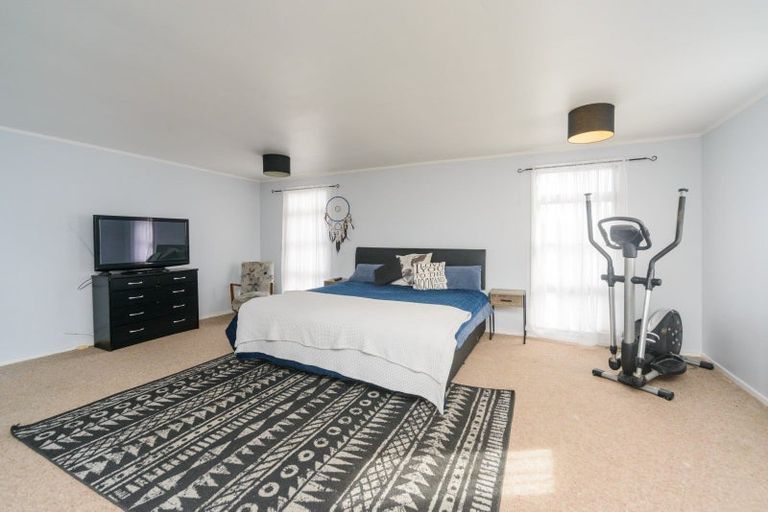 Photo of property in 5a Harding Place, Feilding, 4702