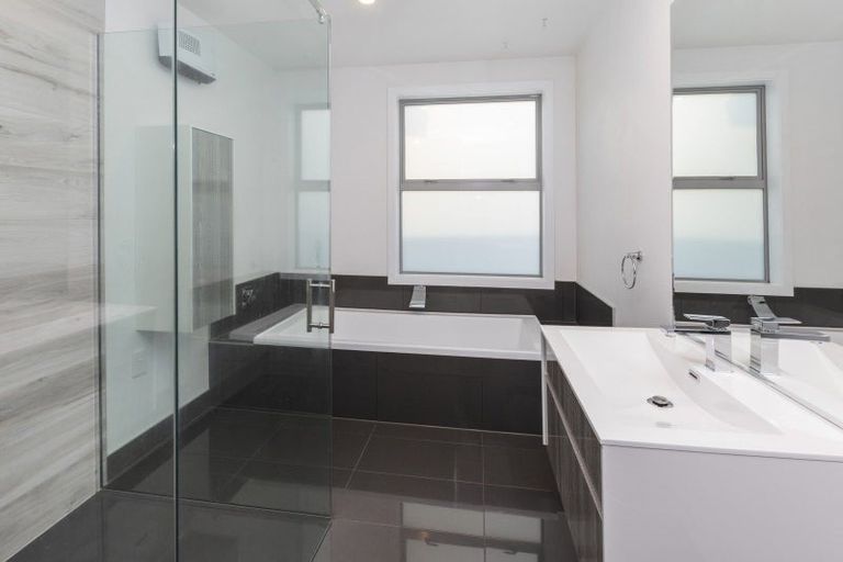 Photo of property in 3 Wiersma Lane, Wigram, Christchurch, 8025