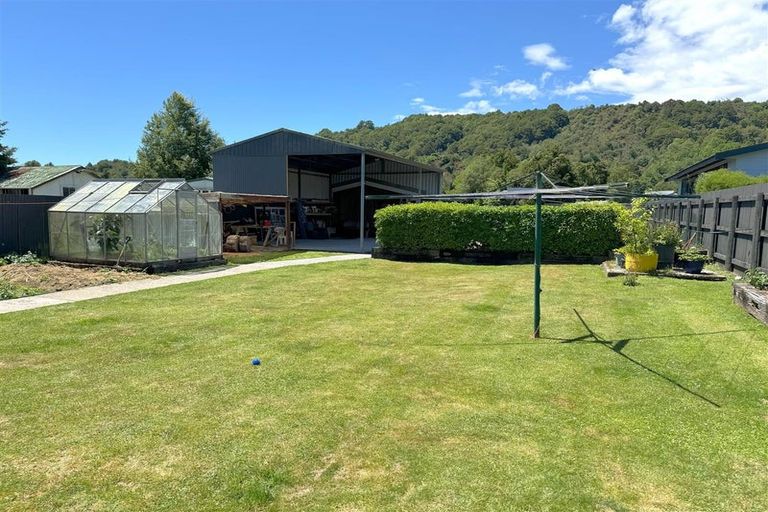 Photo of property in 57 Dick Street, Reefton, 7830