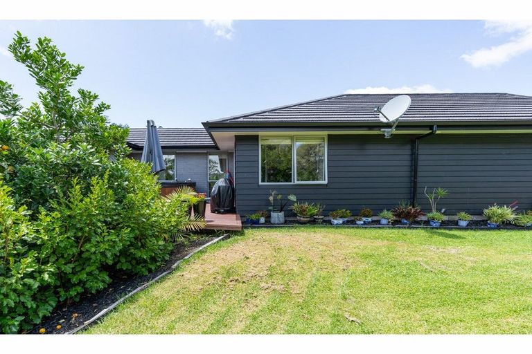 Photo of property in 8 Appletree Lane, Kerikeri, 0230