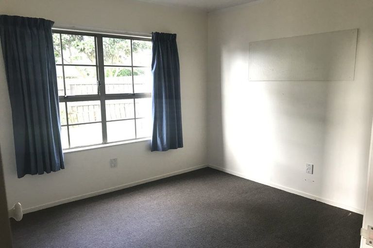 Photo of property in 14 Corinna Street, Welcome Bay, Tauranga, 3112