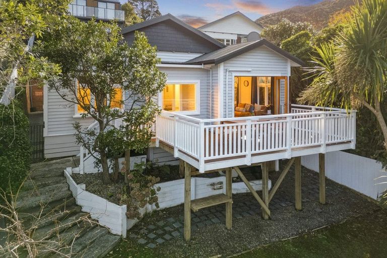 Photo of property in 23 Rothsay Road, Ngaio, Wellington, 6035