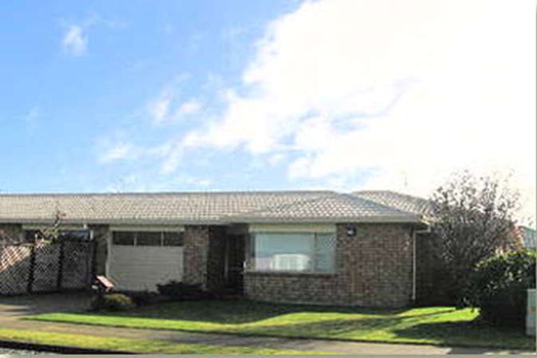 Photo of property in 10a Sunburst Court, Paraparaumu Beach, Paraparaumu, 5032