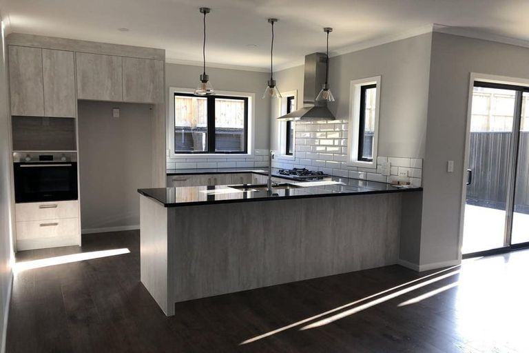 Photo of property in 15u5 Onukutara Place, Huntington, Hamilton, 3281