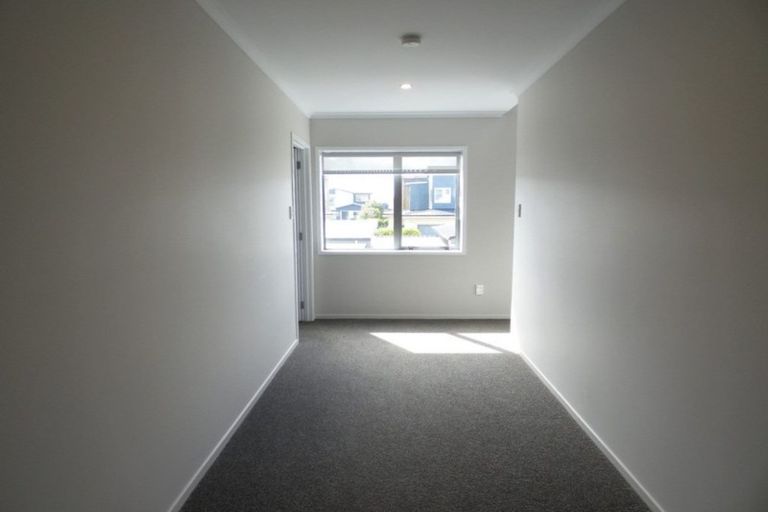Photo of property in 120 Hobsonville Point Road, Hobsonville, Auckland, 0616