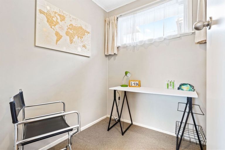 Photo of property in 238 Don Buck Road, Massey, Auckland, 0614