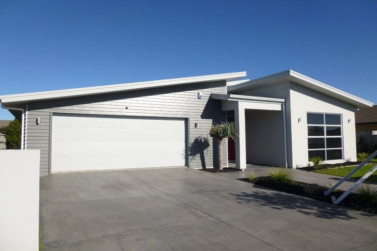 Photo of property in 15 Ebony Court, Rototuna North, Hamilton, 3210