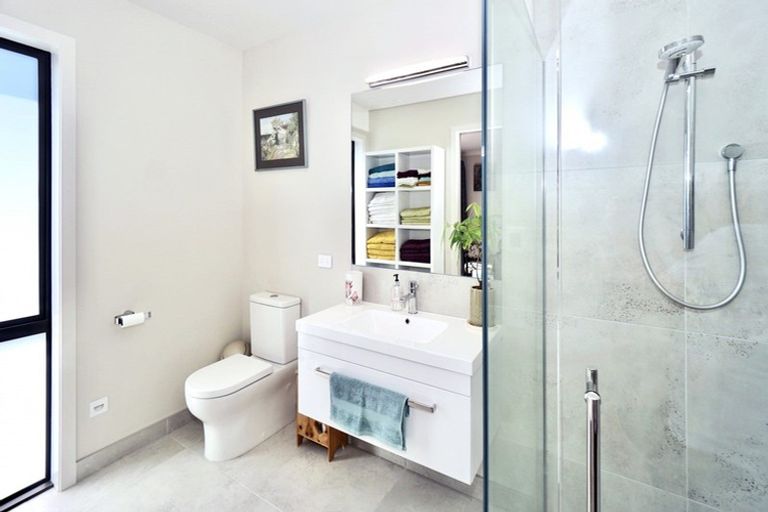 Photo of property in 8 Kiritiana Close, Pyes Pa, Tauranga, 3112