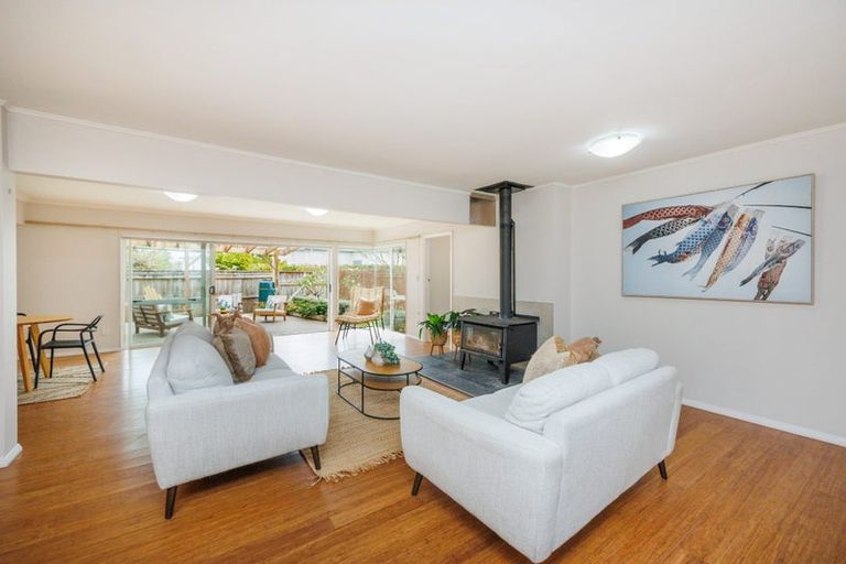 Photo of property in 221b Victoria Avenue, Hokowhitu, Palmerston North, 4410