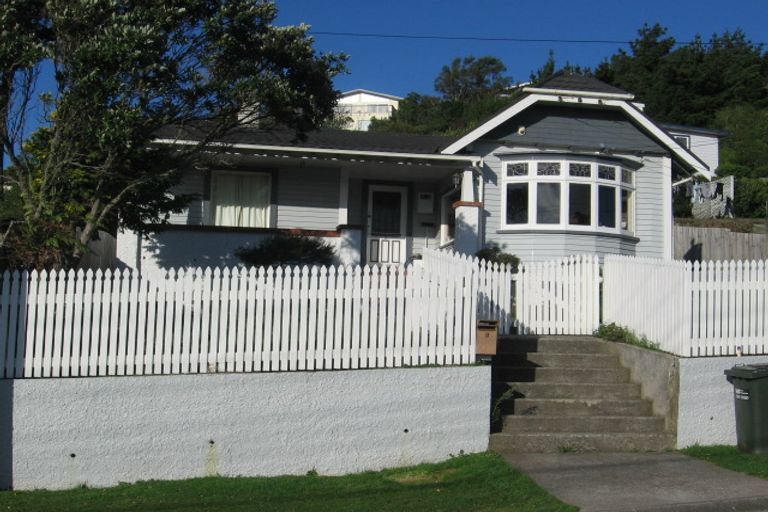 Photo of property in 9a Chesterton Street, Johnsonville, Wellington, 6037