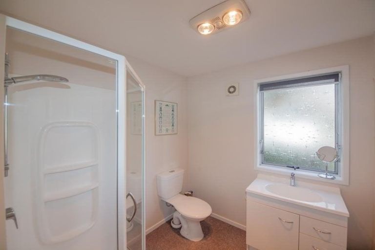 Photo of property in 7 Waterford Drive, Churton Park, Wellington, 6037