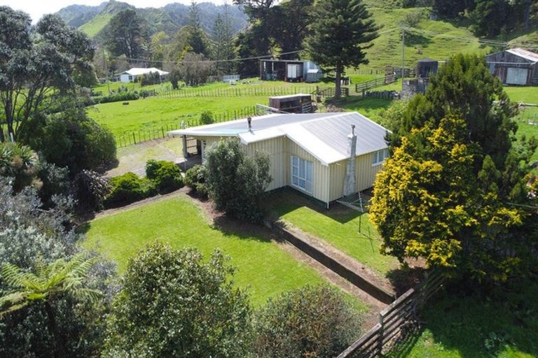 Photo of property in State Highway 3, Tongaporutu, Urenui, 4378