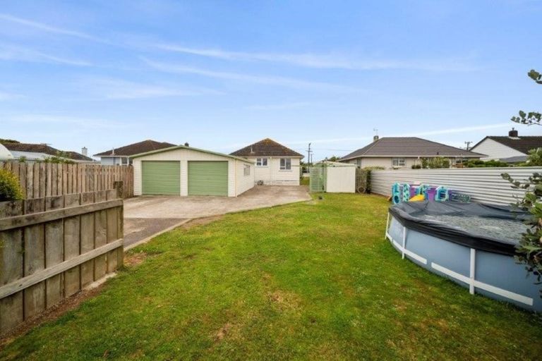Photo of property in 285 South Road, Hawera, 4610