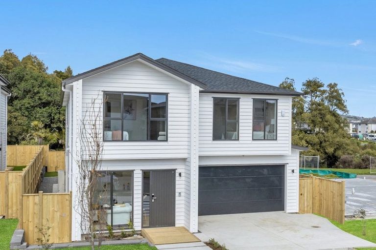 Photo of property in 10 Hughs Way, Flat Bush, Auckland, 2019