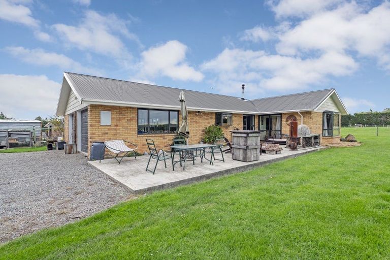 Photo of property in 224 Amberley Beach Road, Amberley, 7481