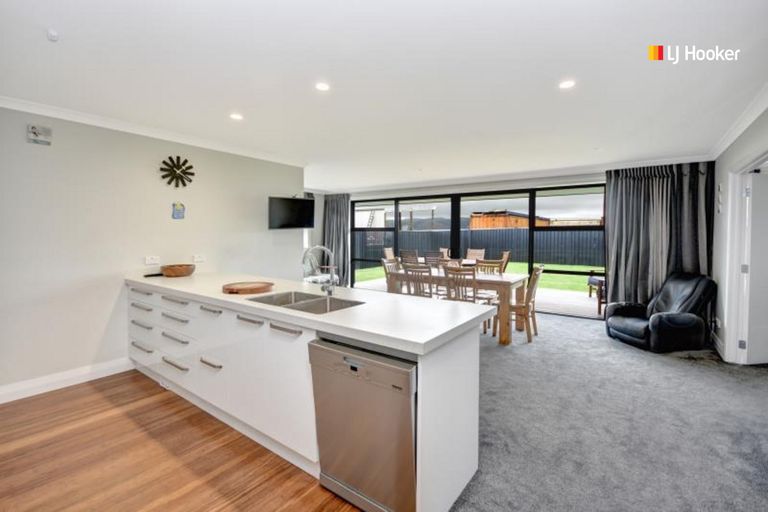 Photo of property in 26 Didham Drive, Mosgiel, 9024