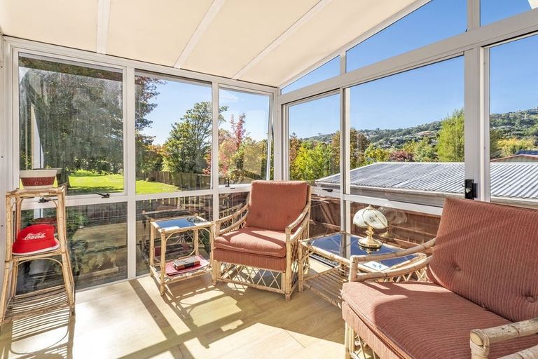 Photo of property in 2/20 Gunns Crescent, Cashmere, Christchurch, 8022