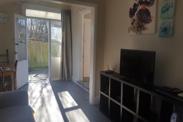 Photo of property in 2/21 Redruth Avenue, Spreydon, Christchurch, 8024