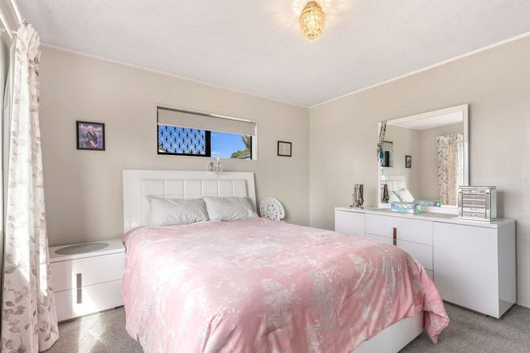 Photo of property in 8a Inverell Place, Mount Maunganui, 3116