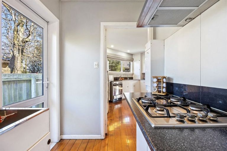 Photo of property in 409 Yaldhurst Road, Russley, Christchurch, 8042