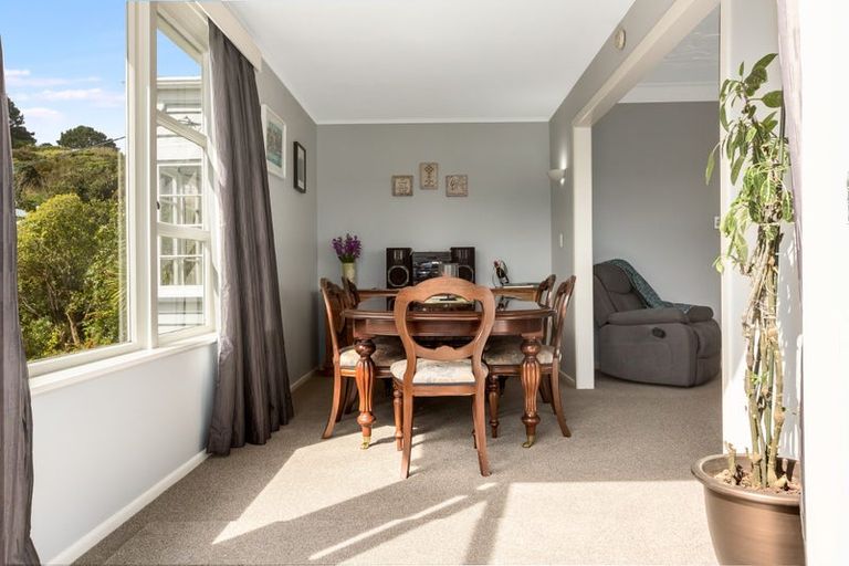 Photo of property in 26 Pembroke Road, Northland, Wellington, 6012