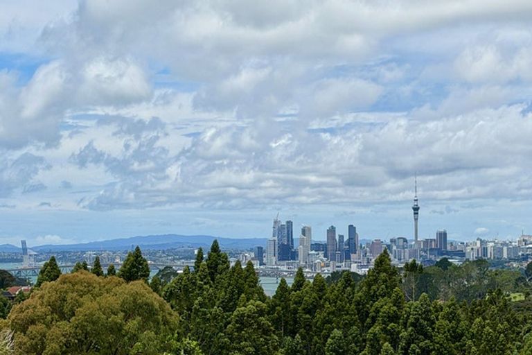Photo of property in 50 Balmain Road, Chatswood, Auckland, 0626