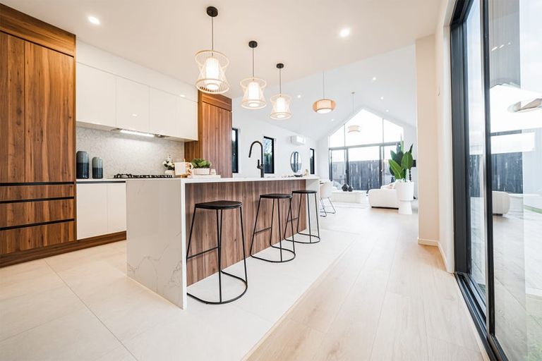 Photo of property in 8 Paihere Street, Huapai, 0810