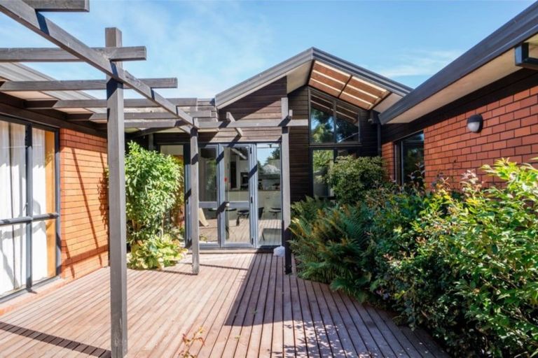 Photo of property in 28 Mansfield Drive, Kaiapoi, 7630