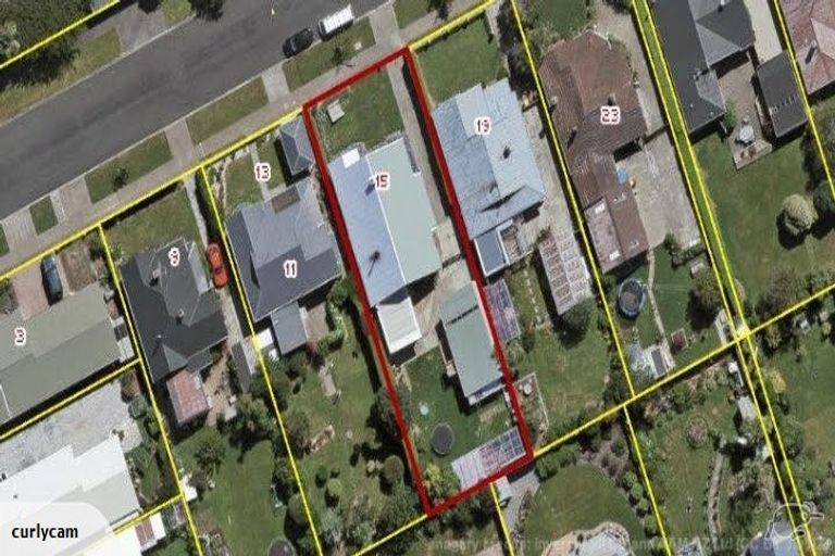 Photo of property in 15 Mitchell Street, Richmond, Invercargill, 9810