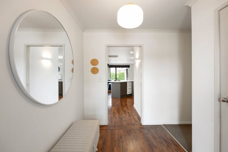 Photo of property in 28 Somerton Drive, Huntington, Hamilton, 3210