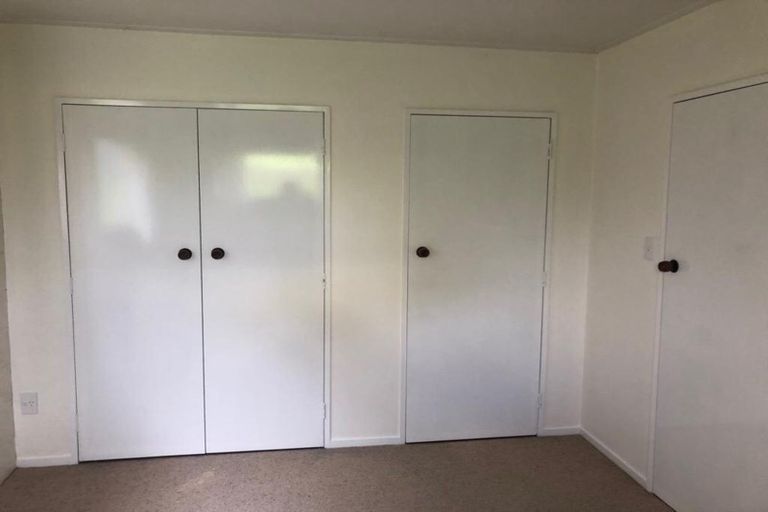 Photo of property in 3 Moera Place, Stanmore Bay, Whangaparaoa, 0932