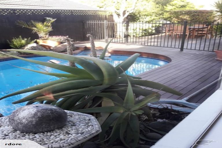 Photo of property in 188 Maidstone Road, Avonhead, Christchurch, 8042