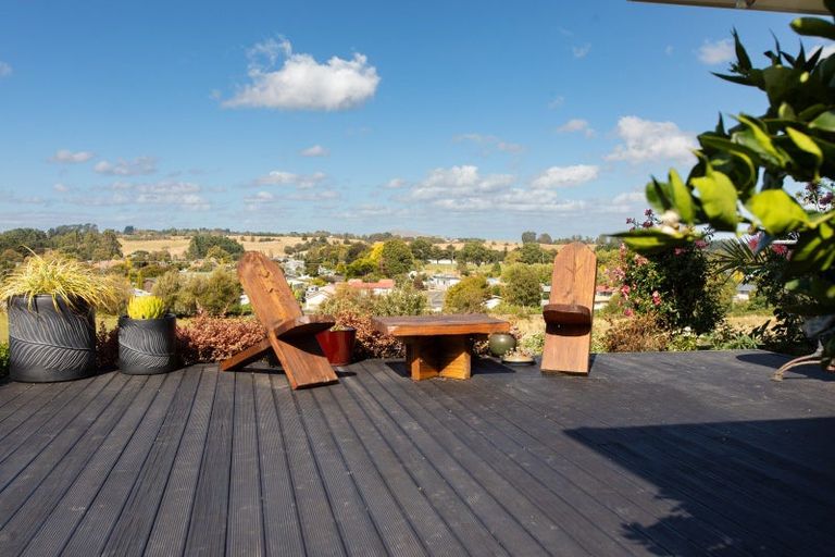 Photo of property in 68 Guy Street, Dannevirke, 4930