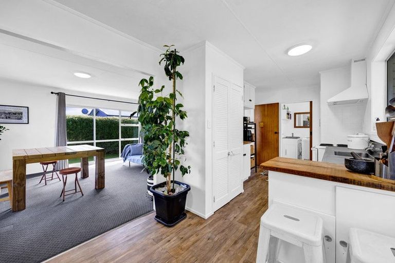 Photo of property in 18 Exeter Street, Stratford, 4332