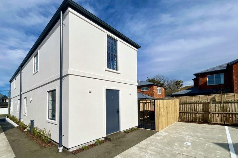 Photo of property in 3/35 Eversleigh Street, St Albans, Christchurch, 8014