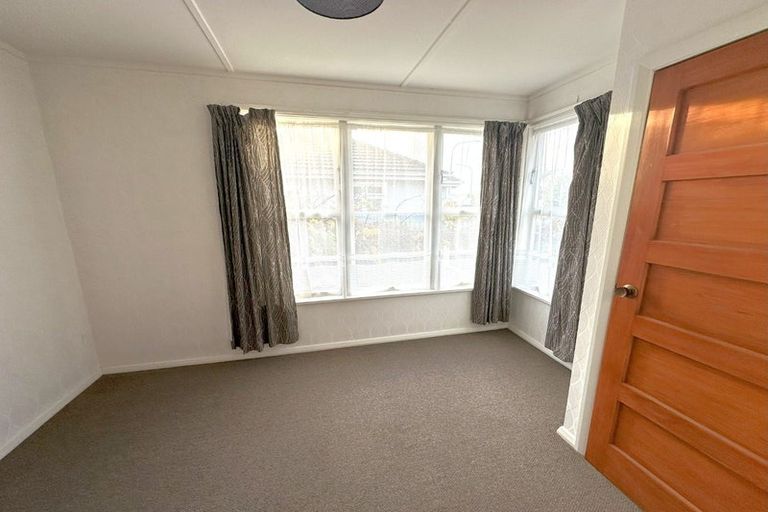 Photo of property in 102 Vogel Street, Roslyn, Palmerston North, 4414